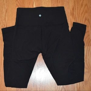 Size 10 Lululemon Wunder Under